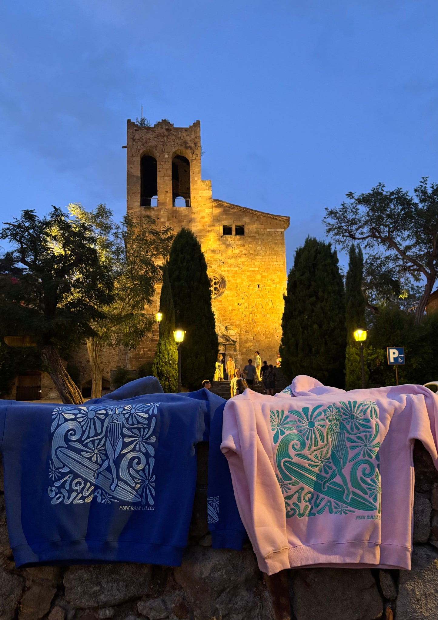 Aqua Soul hoodie in Strawberry Matcha