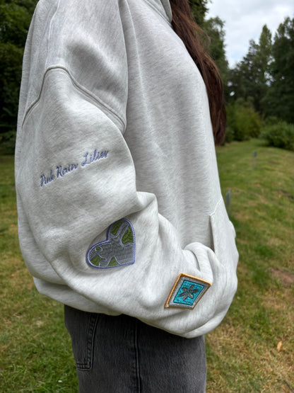 NEW 'Capture' hoodie in Haze