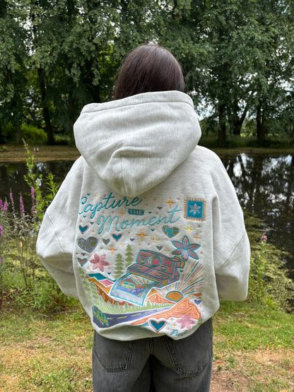 NEW 'Capture' hoodie in Haze
