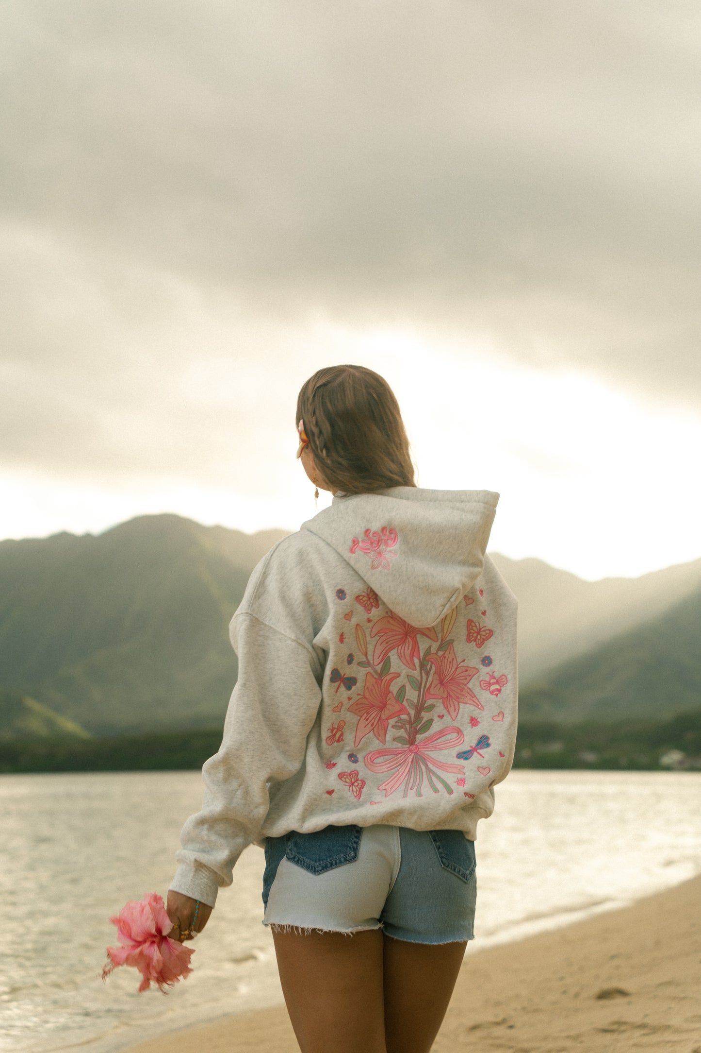 Bow & Blossom hoodie in haze