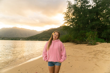 Shell Yeah! hoodie in Chalky Pink