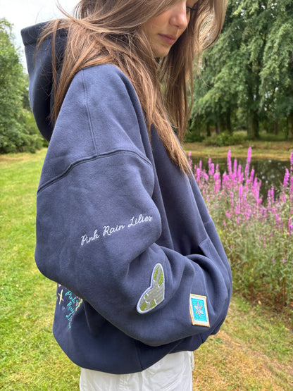 NEW 'Capture' hoodie in Navy